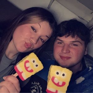 Meet your Posher, Mackenzie